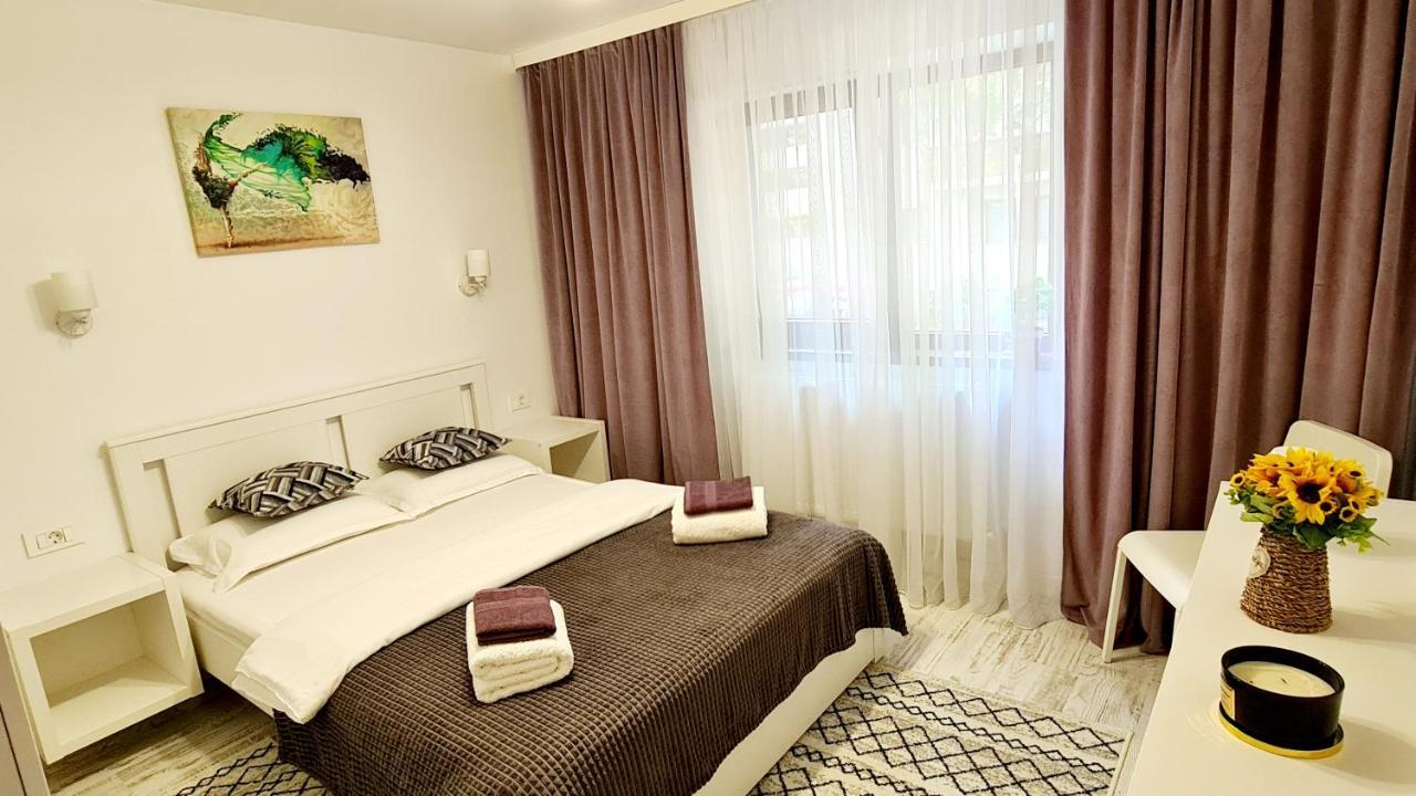Apartament La Fluturi Apartament Suczawa Zewnętrze zdjęcie